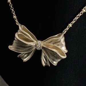 Kendra Scott x LoveShackFancy Bow Gold Elisa Necklace NWT